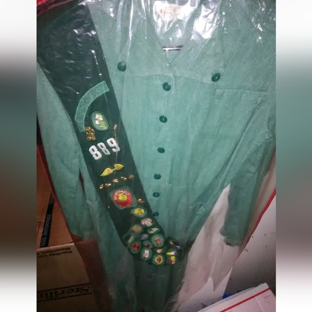 Vintage 1940s 50s girl scout uniform